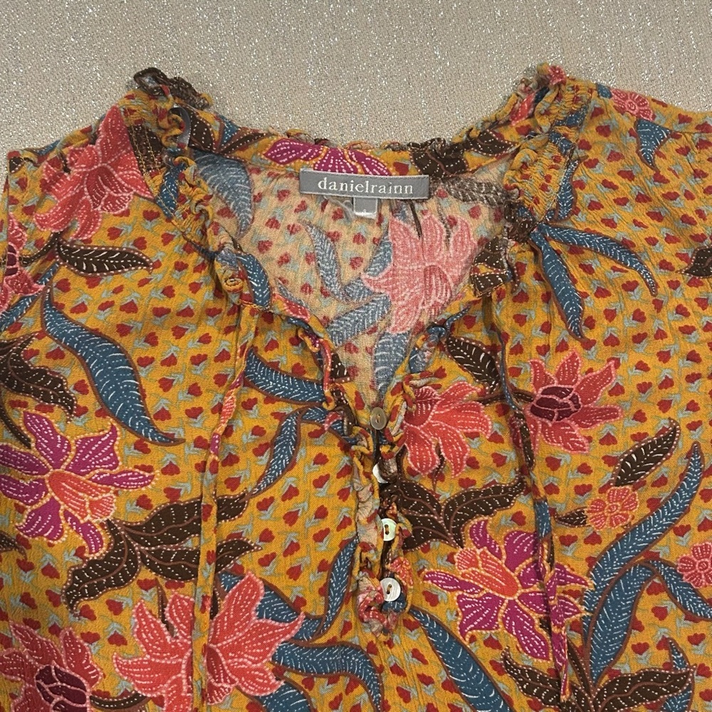 Daniel Rainn yellow tropical floral sleeveless blouse, size S - Picture 8 of 11